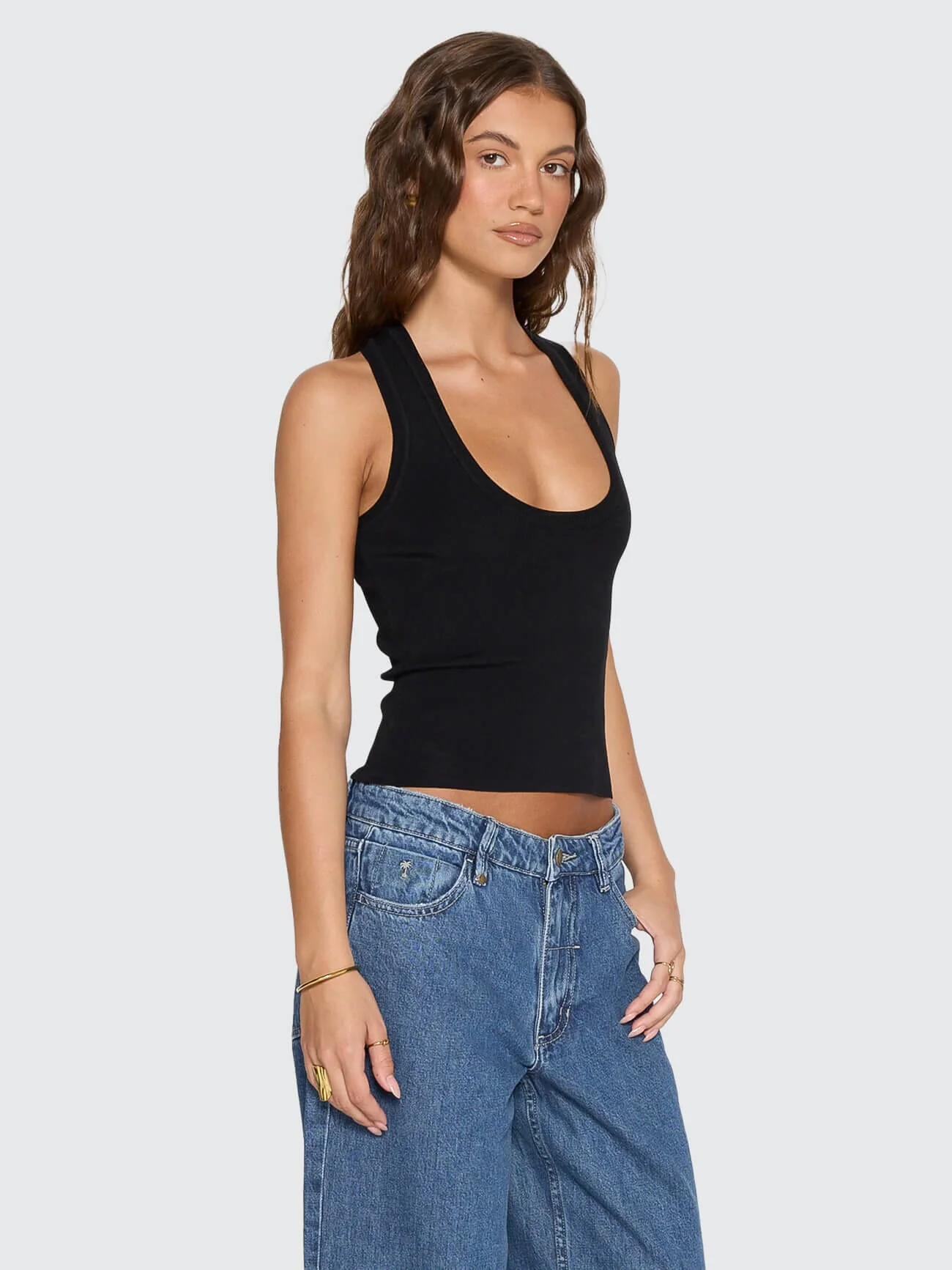Astra V Neck Tank - Black - Image 5