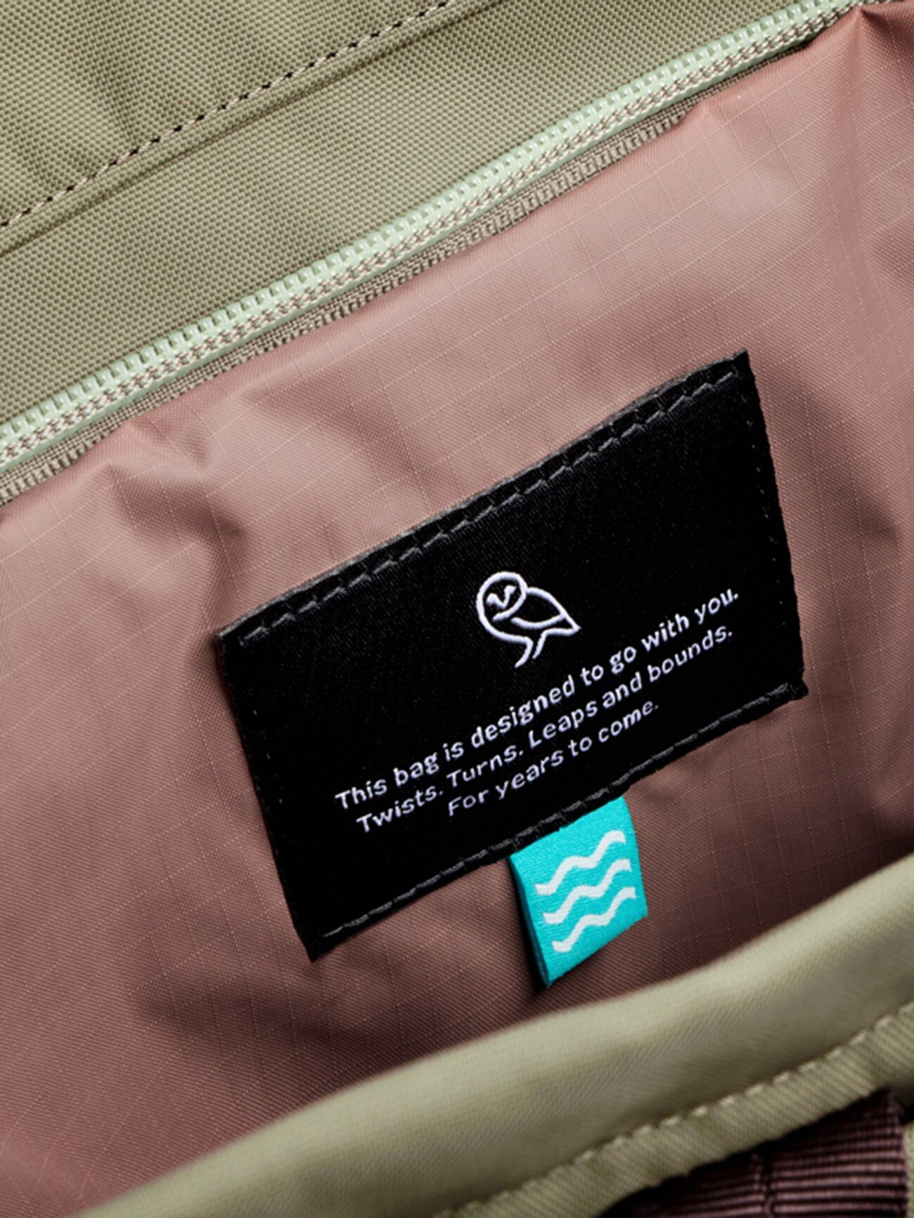 Bellroy Laneway Totepack - SeaKelp - Image 6