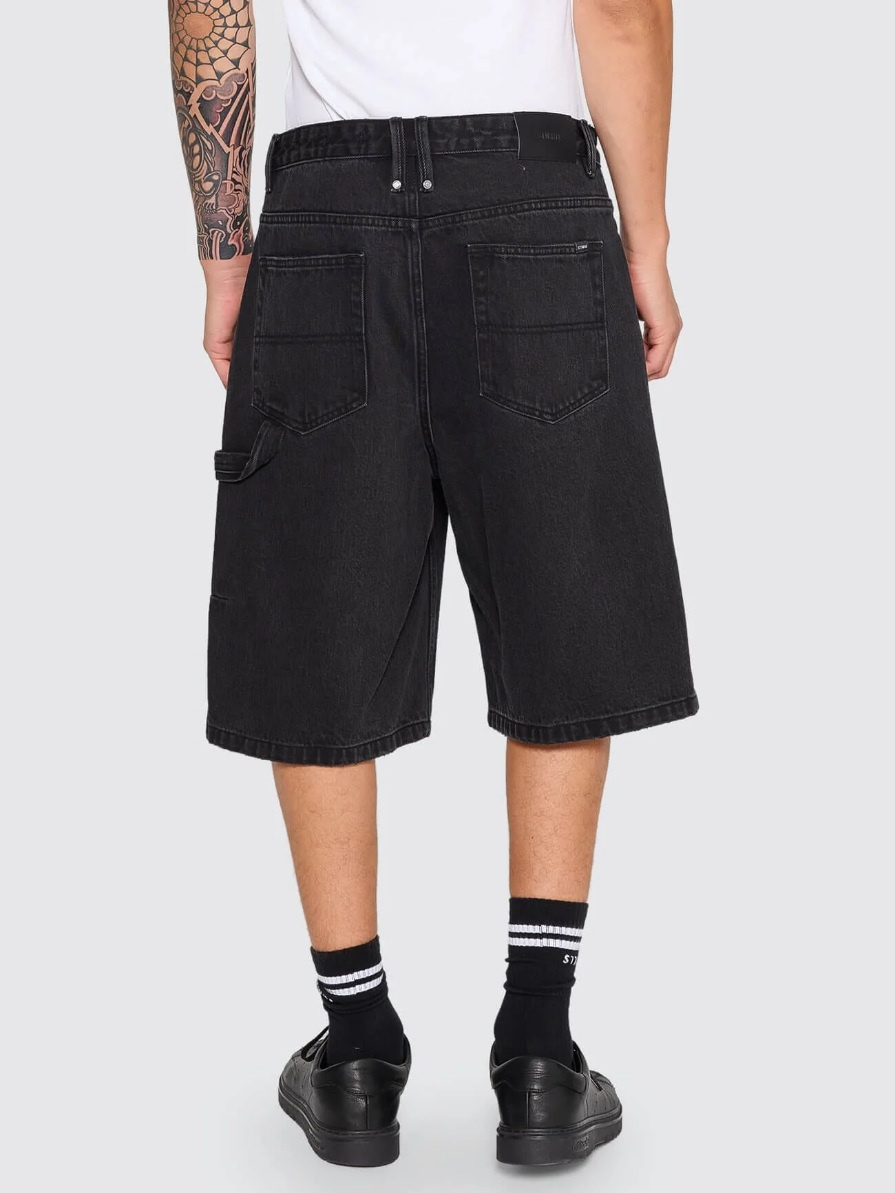 Big Slacker Denim Short - Aged Black - Image 3