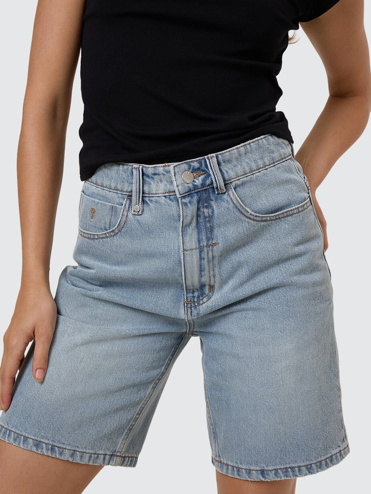 Dopamine Reagan Slouch Short - Dusk - Image 2