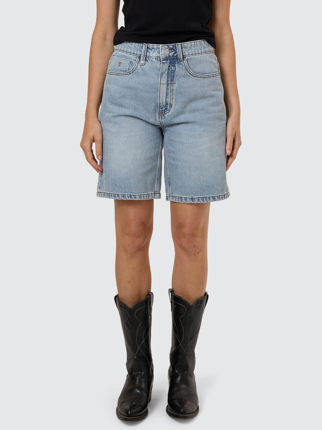 Dopamine Reagan Slouch Short - Dusk - Image 9