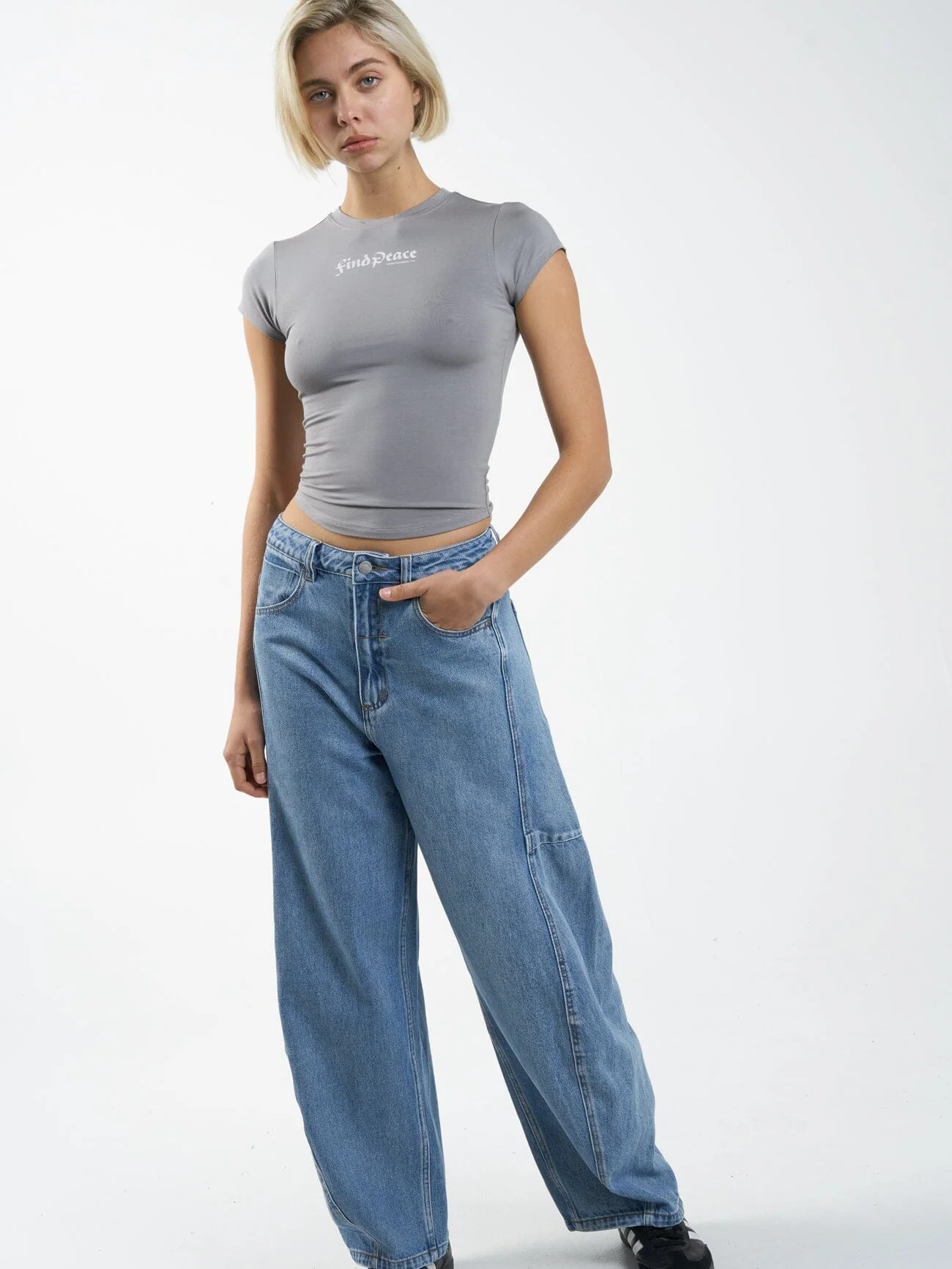 Find Peace Club Tee - Washed Gray - Image 5