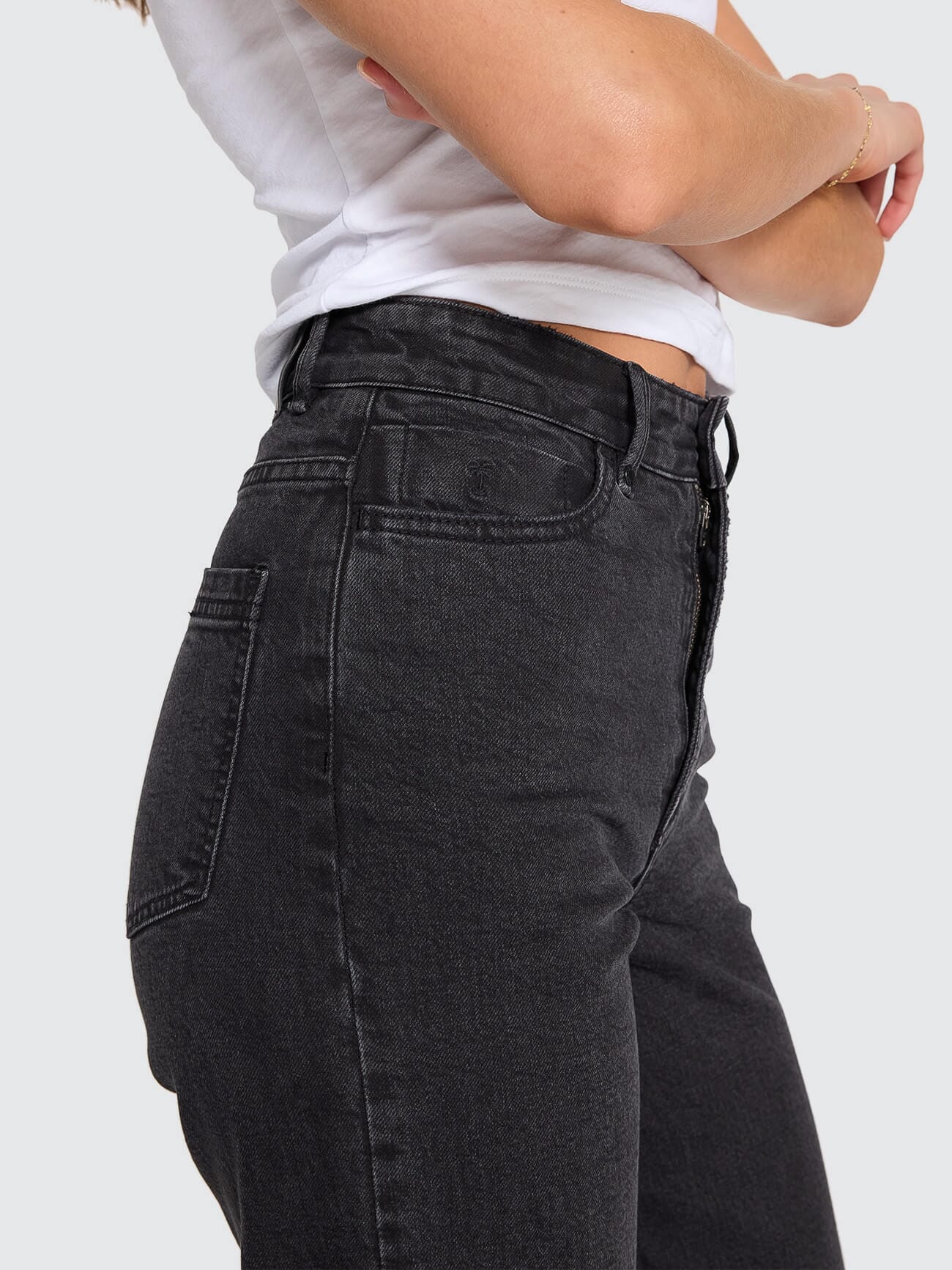 Holly High Rise Stretch Wide Jean - Aged Black - Image 7