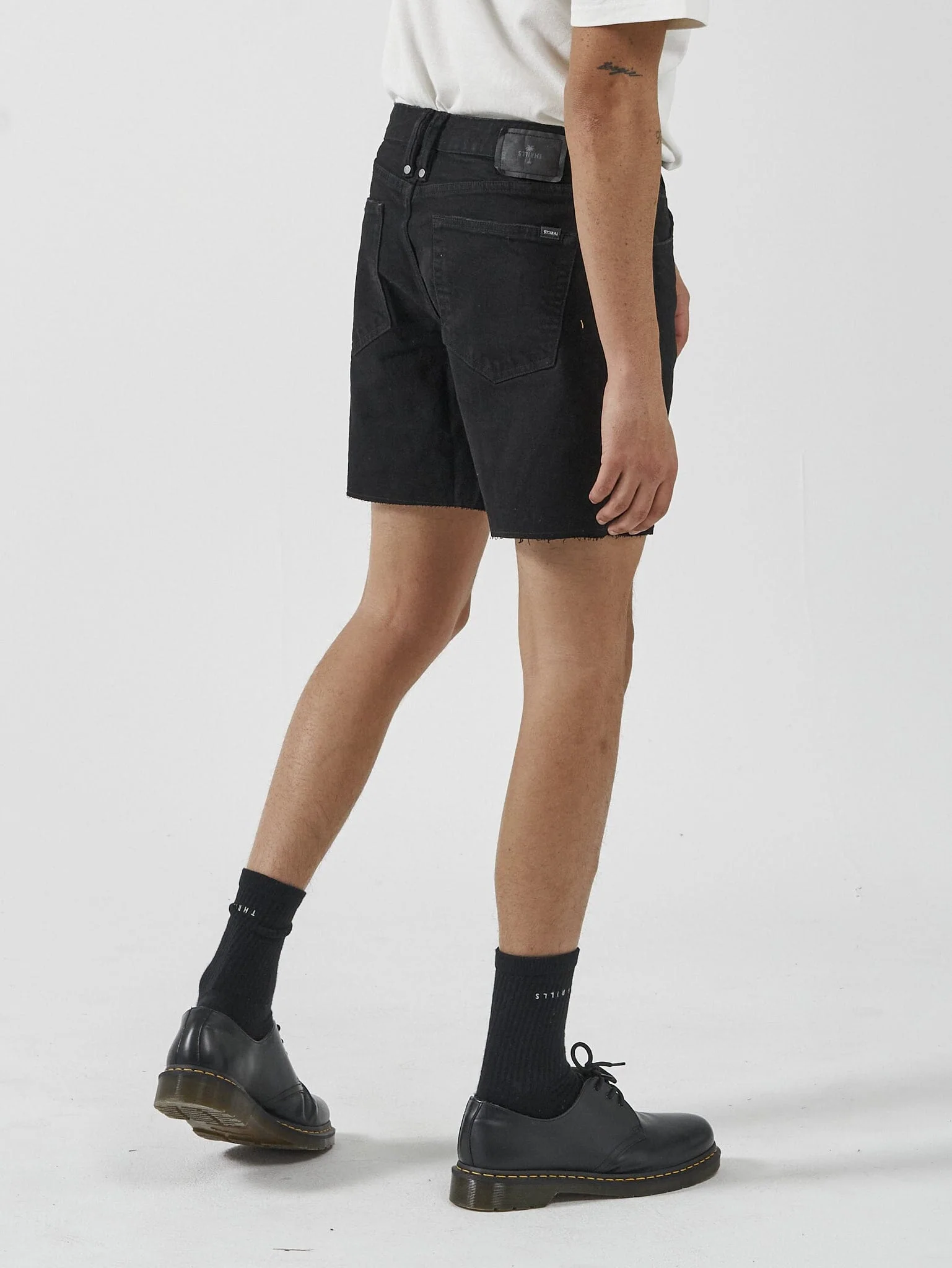 Mandude Denim Short - Black Rinse - Image 4
