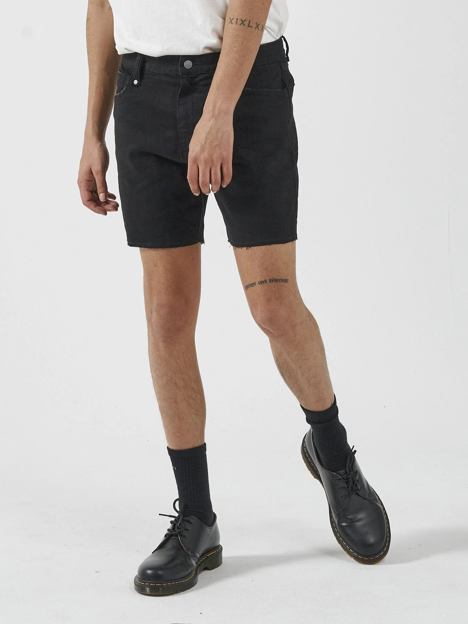 Mandude Denim Short - Black Rinse - Image 5