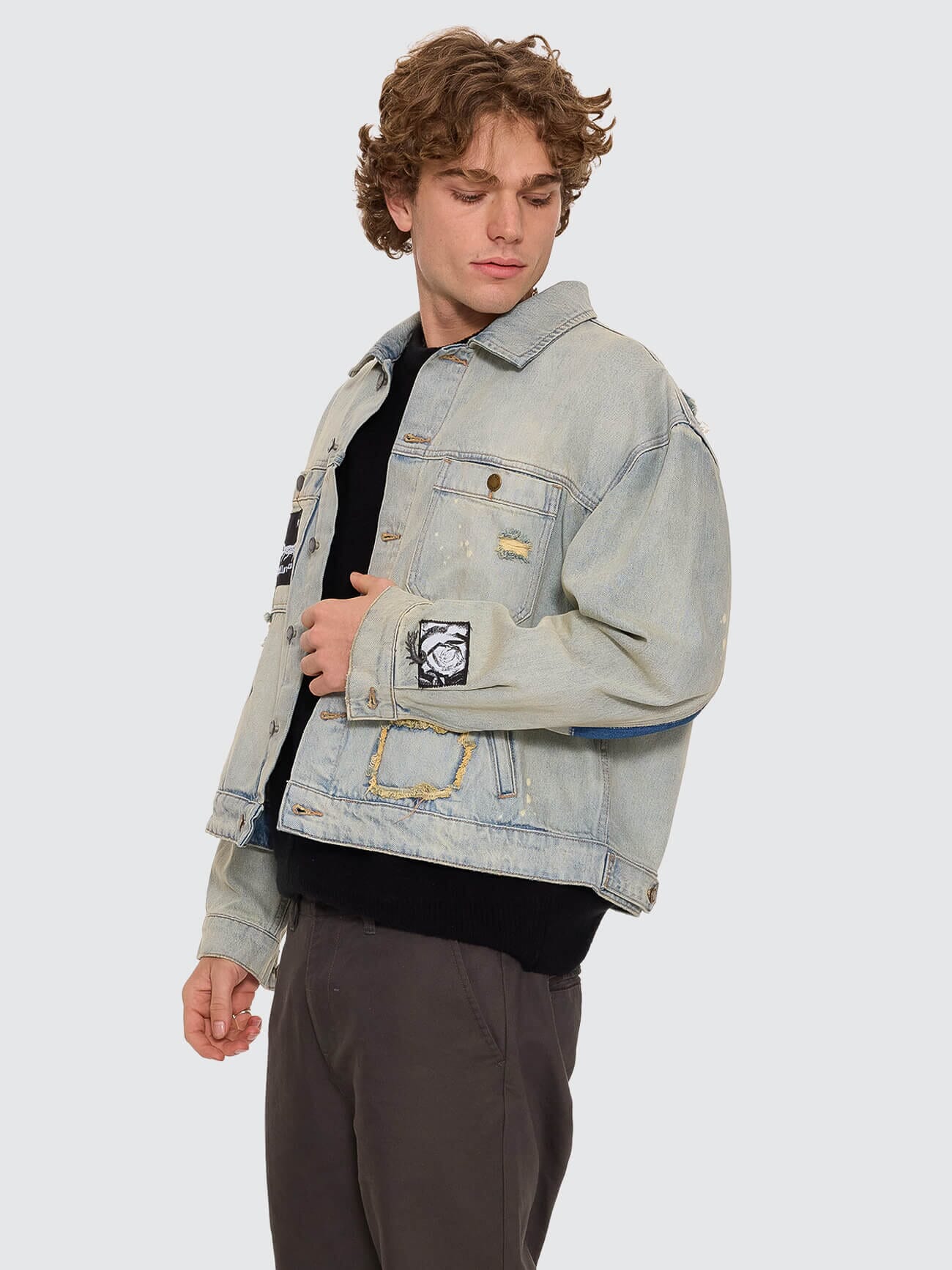 New Delusions Canyon Oversized Cropped Denim Jacket - Repaired Light Dirty Stone - Image 2