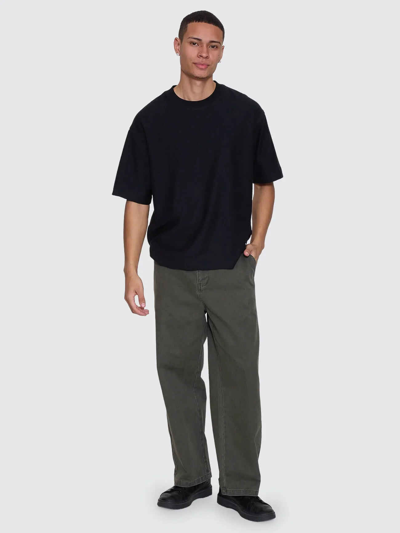 Stagger Big Slacker Cropped Pant - Oil Green - Image 7